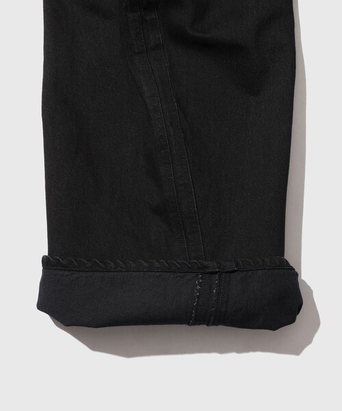 ADAM ET ROPE'（アダムエロペ）の「【NVRFRGT/ネヴァーフォーゲット】3D TWISTED WIDE LEG JEANS FADED BLACK（デニムパンツ・メンズ・ブラック・1/2/3）」の10枚目の写真