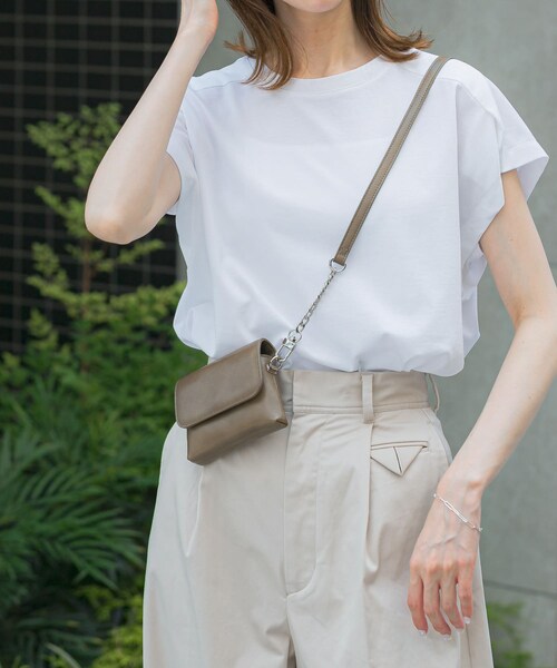 URBAN RESEARCH ROSSO（アーバンリサーチロッソ）の「YENN　CHAIN BELT POUCH（その他雑貨・レディース・KHAKI/BLACK・FREE）」の12枚目の写真