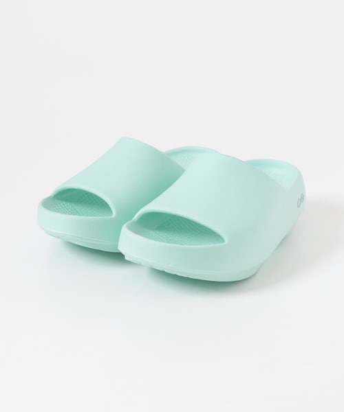 URBAN RESEARCH DOORS（アーバンリサーチドアーズ）の「OOFOS　OOAHH+（サンダル・レディース・CHALK/BLACK/MINT・5/6/7/8）」の3枚目の写真