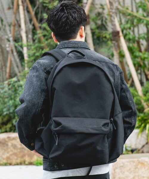 URBAN RESEARCH DOORS（アーバンリサーチドアーズ）の「『別注』STANDARD SUPPLY×DOORS　DAYPACK L（バックパック/リュック・メンズ・BLACK・One）」の4枚目の写真