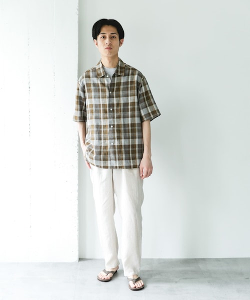 URBAN RESEARCH DOORS(アーバンリサーチドアーズ)の「カバーリングリネン キャンプカラーシャツ(シャツ/ブラウス・メンズ・L.GRAY/DARK NAVY/OLV CHECK・M/L)」の22枚目の写真