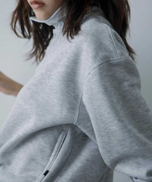 URBAN RESEARCH(アーバンリサーチ)の「DAIWA PIER39 Ws TECH SWEAT SNAP PULLOVER(スウェット・レディース・BLACK/H GRAY・FREE)」の6枚目の写真