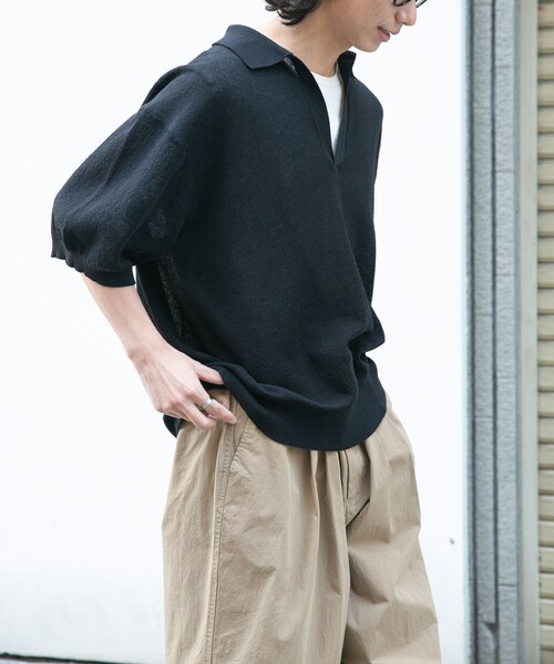 URBAN RESEARCH DOORS(アーバンリサーチドアーズ)の「FORK&SPOON リネンブレンドスキッパーニット(ニット/セーター・メンズ・LIGHTBLUE/BROWN/BLACK・4/5)」の5枚目の写真