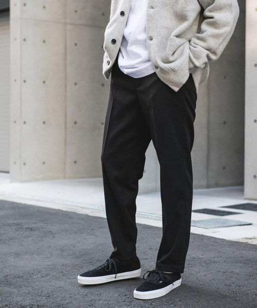 URBAN RESEARCH DOORS（アーバンリサーチドアーズ）の「ウールライクテーパードトラウザー（その他パンツ・メンズ・GREIGE/BROWN/BLACK・S/M/L）」の6枚目の写真