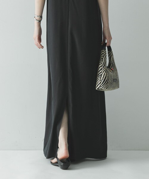 URBAN RESEARCH(アーバンリサーチ)の「『接触冷感』キュプラキャミワンピース(ワンピース・レディース・BLACK/BROWN・36/38)」の6枚目の写真