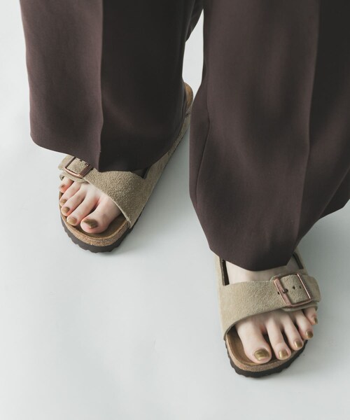 URBAN RESEARCH（アーバンリサーチ）の「BIRKENSTOCK　ARIZONA（サンダル・レディース・TAUPE・37/38/39/36）」の4枚目の写真
