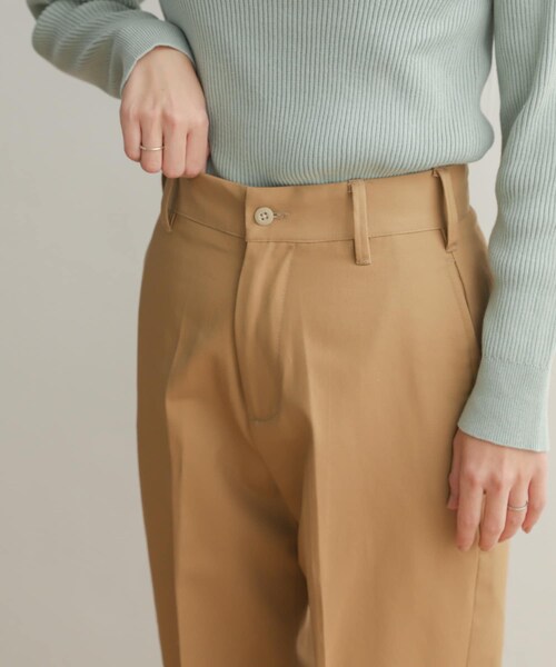 URBAN RESEARCH DOORS(アーバンリサーチドアーズ)の「ハイウエストチノパンツ(チノパンツ・レディース・L/BEIGE/BEIGE・S/M/L)」の14枚目の写真