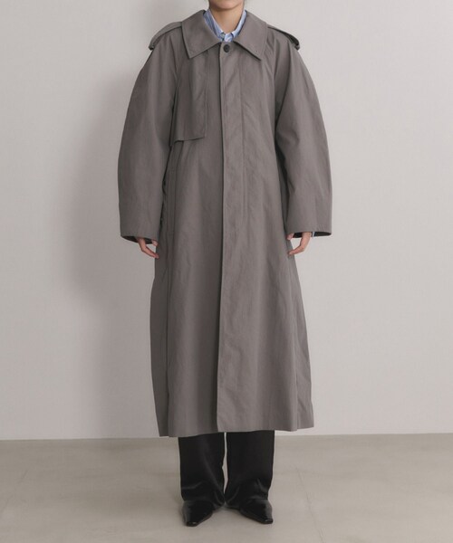 ADAM ET ROPE'（アダムエロペ）の「【EMOELLE】タスランナイロントレンチコート（トレンチコート・レディース・グレー/キナリ・36/38）」の20枚目の写真