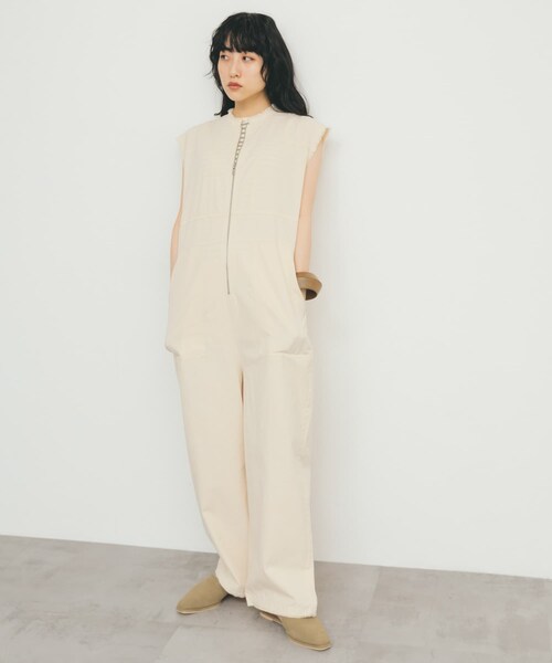 KBF(ケイビーエフ)の「フロントZIPジャンプスーツ(サロペット/オーバーオール・レディース・CHARCOAL/IVORY/L.KHAKI・one)」の10枚目の写真