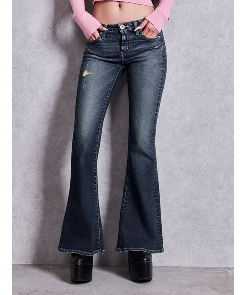 GYDA(ジェイダ)の「ジャストウエストSLIM FITフレアデニムパンツ(デニムパンツ・レディース・ブラック/ブルー/インディゴ・XS/S/M)」の13枚目の写真