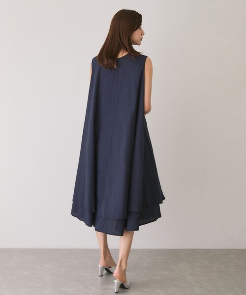 Jayro(ジャイロ)の「ノースリーブワンピース(ワンピース・レディース・ブラック/ネイビー/ブルー/オレンジ/イエロー・F)」の18枚目の写真