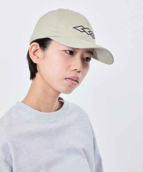 ADAM ET ROPE'（アダムエロペ）の「UMBRO×BELPER×M_24SS COTTON CAP（キャップ・レディース・ブラック/ベージュ系/ネイビー・F）」の2枚目の写真
