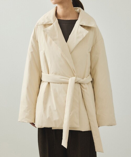 ADAM ET ROPE'（アダムエロペ）の「【EMOELLE】ライトダウンコート（ダウンジャケット/コート・レディース・ブラック/キナリ系・F）」の9枚目の写真