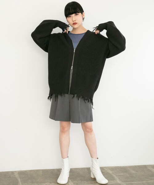 KBF（ケイビーエフ）の「ラウンドトゥショートブーツ（ブーツ・レディース・BLACK/SILVER/WHITE・36/37/38）」の9枚目の写真