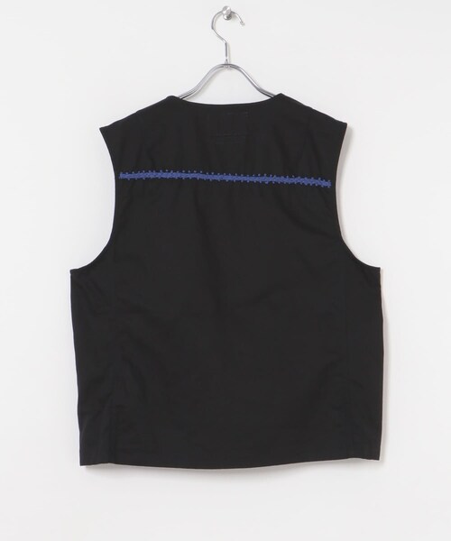 URBAN RESEARCH（アーバンリサーチ）の「NOMARHYTHM TEXTILE　Palm Tree Hand Embroidery Vest（ベスト・レディース・BLACK・1）」の9枚目の写真