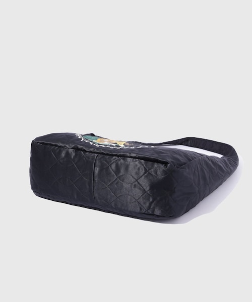 ADAM ET ROPE'（アダムエロペ）の「【BLUE BLUE JAPAN/ブルーブルージャパン】トラニフジ キルティングメールバッグ（トートバッグ・メンズ・ブラック・F）」の5枚目の写真