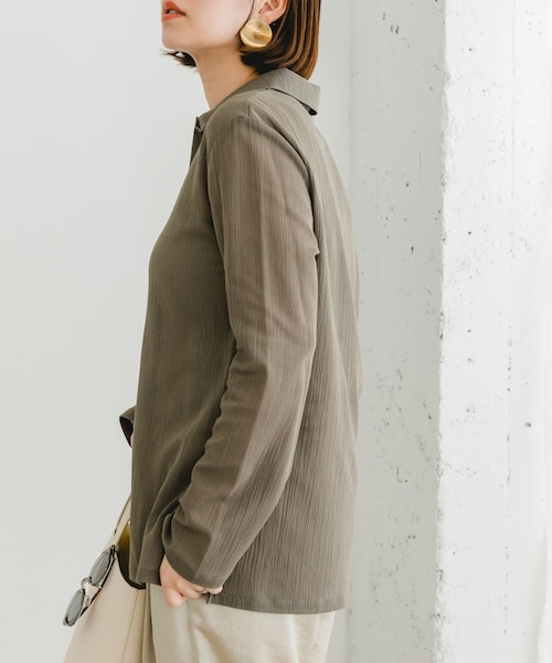 URBAN RESEARCH ROSSO（アーバンリサーチロッソ）の「F by ROSSO　楊柳シアーシャツ（シャツ/ブラウス・レディース・YELLOW/P/BEIGE/GRAY・FREE）」の10枚目の写真