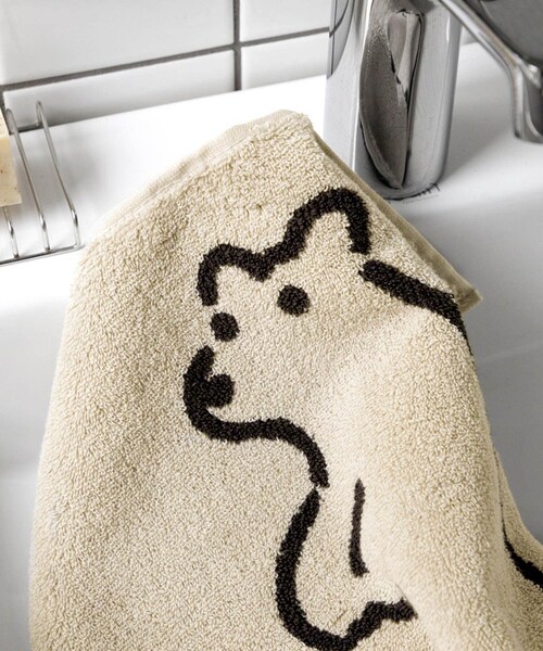 URBAN RESEARCH(アーバンリサーチ)の「WARMGREYTAIL HANDTOWEL-HUGGY BEAR(タオル・メンズ・BRICK/CREAM・-)」の8枚目の写真