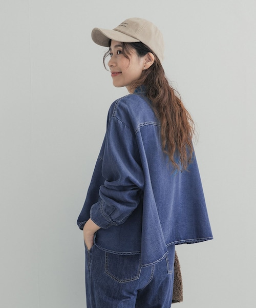URBAN RESEARCH DOORS（アーバンリサーチドアーズ）の「デニム切替ショート丈シャツ 26AW（シャツ/ブラウス・レディース・INDIGO/ONE WASH・Free）」の14枚目の写真