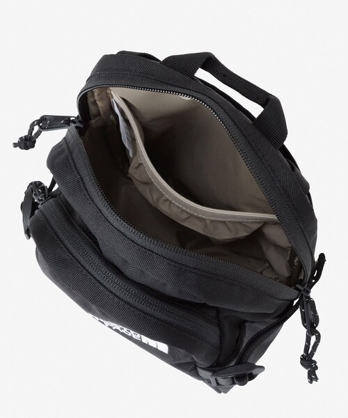 URBAN RESEARCH Sonny Label（アーバンリサーチサニーレーベル）の「THE NORTH FACE　Boulder Mini Shoulder（ショルダーバッグ・メンズ・ブラック/クラシックカーキ/ギャラクシー・one）」の10枚目の写真
