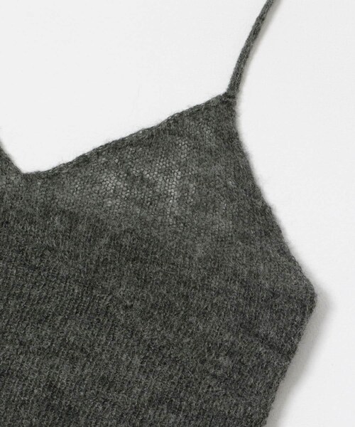 URBAN RESEARCH（アーバンリサーチ）の「ヘアリーニットビスチェ（キャミソール・レディース・CHARCOAL/OFF・FREE）」の21枚目の写真