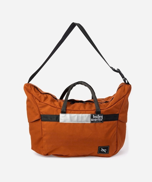 Saturdays NYC(サタデーズ ニューヨークシティ )の「BaileyWorks x Saturdays NYC Double Name Whalemouth Small(ボストンバッグ・レディース・ブラック/チャコール/ホワイト/ブラウン/その他・F)」の4枚目の写真