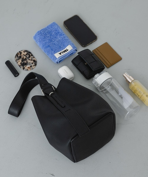 SENSE OF PLACE by URBAN RESEARCH(センスオブプレイスバイアーバンリサーチ)の「マルチショルダースクエアバッグ(ショルダーバッグ・レディース・BLACK/GREIGE/BLUE・One)」の5枚目の写真