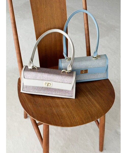 MERCURYDUO(マーキュリーデュオ)の「シャイニーイーストウエストBAG(ハンドバッグ・レディース・ベージュ/アイスブルー・F)」の15枚目の写真