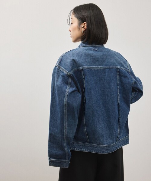 ADAM ET ROPE'(アダムエロペ)の「【Lee for ADAM ET ROPE'】別注 デニムジャケット(デニムジャケット・レディース・ネイビー/ブルー・F)」の11枚目の写真