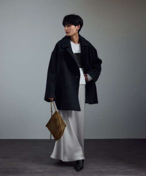 ADAM ET ROPE'(アダムエロペ)の「<追加>【WEB限定】MANTECOウールPコート(ピーコート・レディース・ブラウン/ベージュ系/ネイビー/オフホワイト・M/S)」の11枚目の写真