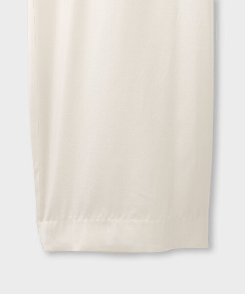 ROPE'(ロペ)の「GWIL SILK SATIN PANTS|シルクサテンパンツ(チノパンツ・レディース・ホワイト・F)」の7枚目の写真