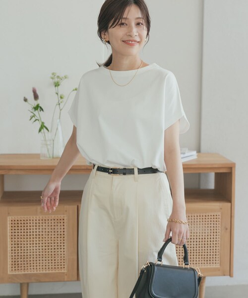URBAN RESEARCH DOORS(アーバンリサーチドアーズ)の「『UR TECH ひやサラクール』ドライコットンボートネックプルオーバー(Tシャツ/カットソー・レディース・MUSTARD/OFF/PINK/BLUE/NAVY/GRN/TOP GRAY・M)」の15枚目の写真
