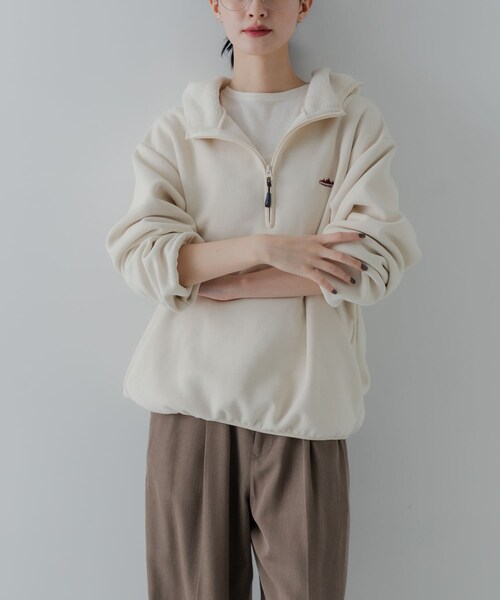 URBAN RESEARCH(アーバンリサーチ)の「『別注』THOUSAND MILE×URBAN RESEARCH KNIT FREECE HF-ZIP HOODIE(パーカー・レディース・OFF WHITE/BORDEAUX/BLACK・M/L)」の10枚目の写真