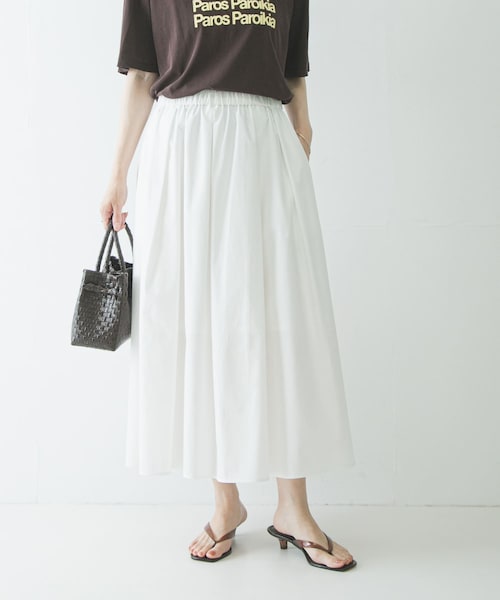 URBAN RESEARCH（アーバンリサーチ）の「撥水ギャザーボリュームスカート（スカート・レディース・OFF WHITE/BLACK・Free）」の6枚目の写真