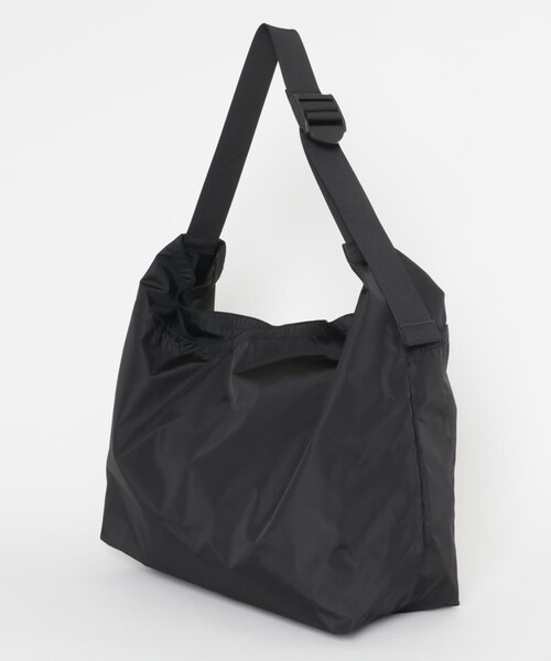 EKAL（エカル）の「HOBO　AZUMA SHOULDER BAG L RS（ショルダーバッグ・メンズ・COYOTE/BLACK・One）」の7枚目の写真
