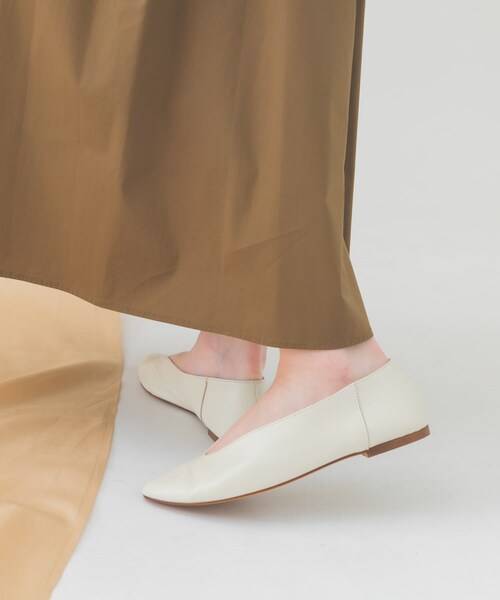 RODE SKO（ロデスコ）の「SOFI　SOFI FLAT SHOES（パンプス・レディース・GREEN/IVORY/CAMEL・36/37/38）」の7枚目の写真
