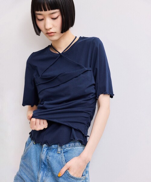 ADAM ET ROPE'(アダムエロペ)の「【WEB限定】ベアトップレイヤードカットソー(Tシャツ/カットソー・レディース・ホワイト/ダークブラウン/ネイビー・F)」の4枚目の写真
