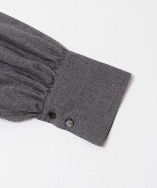 URBAN RESEARCH ROSSO（アーバンリサーチロッソ）の「セミシアーウール混2WAYタイブラウス（シャツ/ブラウス・レディース・WHITE/GRAY/D/NAVY・Free）」の22枚目の写真