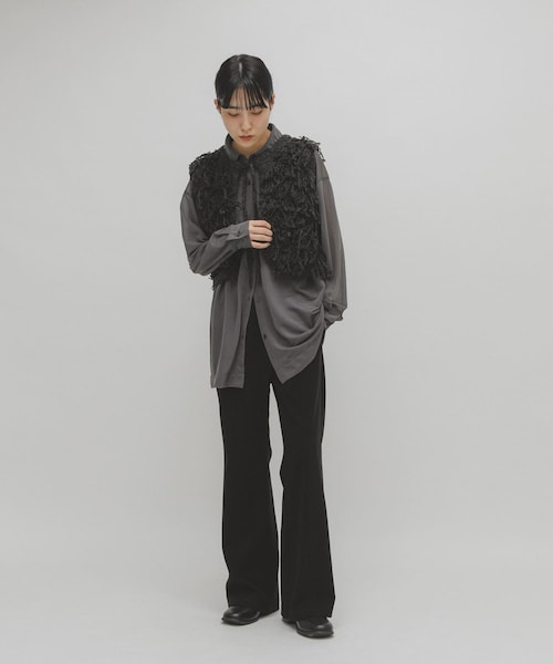 KBF(ケイビーエフ)の「ループニットベスト(ベスト・レディース・BEIGE/BROWN/CHARCOAL/GRAY・one)」の19枚目の写真