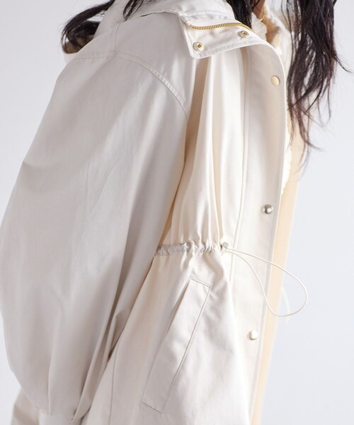 VIS（ビス）の「ウエストマークナイロンジャケット/スプリングマウンテンパーカー（ナイロンジャケット・レディース・オフホワイト/ベージュ/ネイビー/ピンク・F）」の13枚目の写真