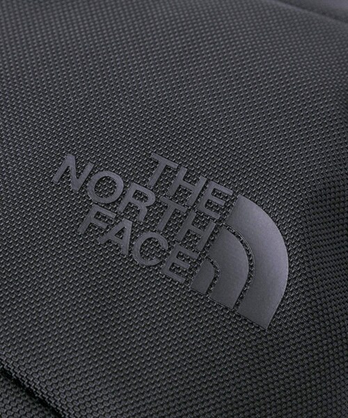 URBAN RESEARCH DOORS（アーバンリサーチドアーズ）の「THE NORTH FACE　PYRENEES SHOULDER S（ショルダーバッグ・メンズ・K/SO/SL・One）」の10枚目の写真