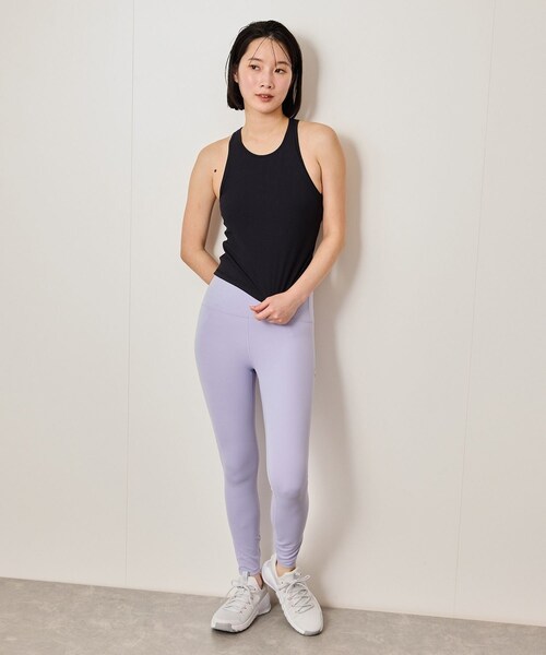 NERGY(ナージー)の「【VUORI】Pose Plyo Tankポーズプライオタンクトップ(タンクトップ・レディース・ブラック/ダークブラウン・S)」の7枚目の写真