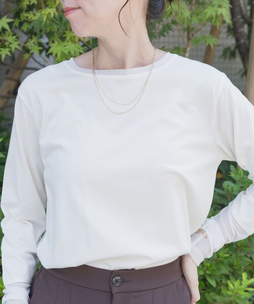 ITEMS URBANRESEARCH（アイテムズ アーバンリサーチ）の「ソデチュールロングスリーブカットソー（Tシャツ/カットソー・レディース・BRN/OFF/BORDER・FREE）」の5枚目の写真