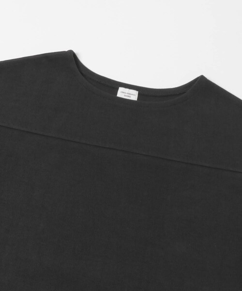 URBAN RESEARCH DOORS（アーバンリサーチドアーズ）の「『UR TECH』ボートネックプルオーバー（Tシャツ/カットソー・レディース・IVORY/PISTACHIO/BLACK・M）」の22枚目の写真