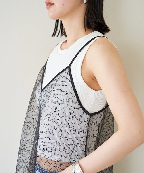 VIS（ビス）の「スパンコールキャミワンピース（ワンピース・レディース・ブラック系/ベージュ系・F）」の19枚目の写真