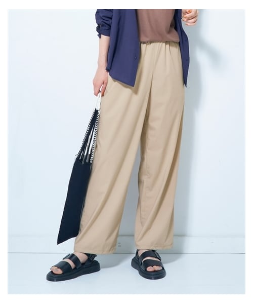 nissen（ニッセン）の「大きいサイズ バンブーレーヨンとろみイージーパラシュートパンツ(イージーケア素材）（接触冷感）（ゆったりヒップ）（パンツ・レディース・シーグリーン/黒/オレンジ/ベージュ・L/LL/3L/4L/5L/6L/8L/10L）」の2枚目の写真