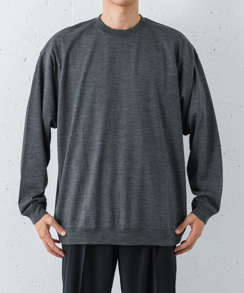 URBAN RESEARCH(アーバンリサーチ)の「new basic WASHABLE MERINO WOOL CREW-NECK(ニット/セーター・メンズ・BLACK/CHARCOAL/BROWN・M/L/XL)」の19枚目の写真