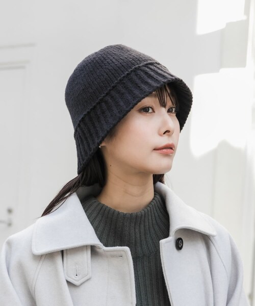 SMELLY（スメリー）の「ニットデザインハット（ハット・レディース・BLK/IVO・-）」の2枚目の写真
