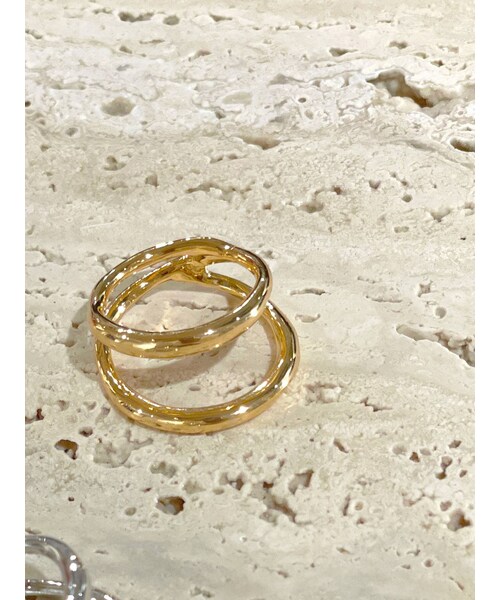 Ungrid（アングリッド）の「メタルデザインレイヤードリング（リング・レディース・シルバー/ゴールド・F）」の9枚目の写真