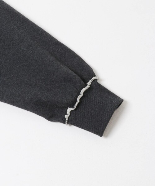 KBF（ケイビーエフ）の「2WAYルーズスウェット（Tシャツ/カットソー・レディース・BEIGE/LATTE/CHARCOAL・One）」の13枚目の写真